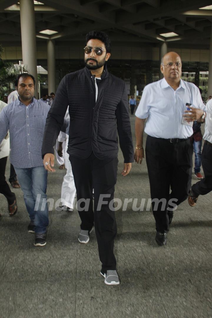 Airport Diaries: Abhishek Bachchan!
