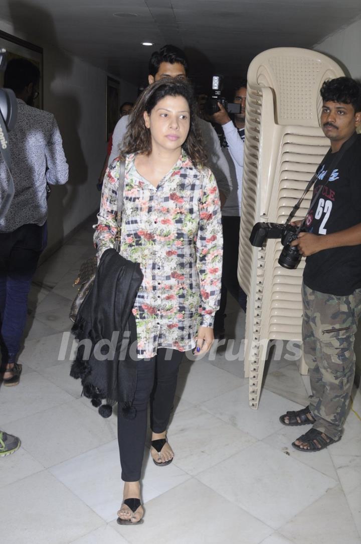 Sambhavna Seth at Prayer meet of Krushna Abhishek's father!