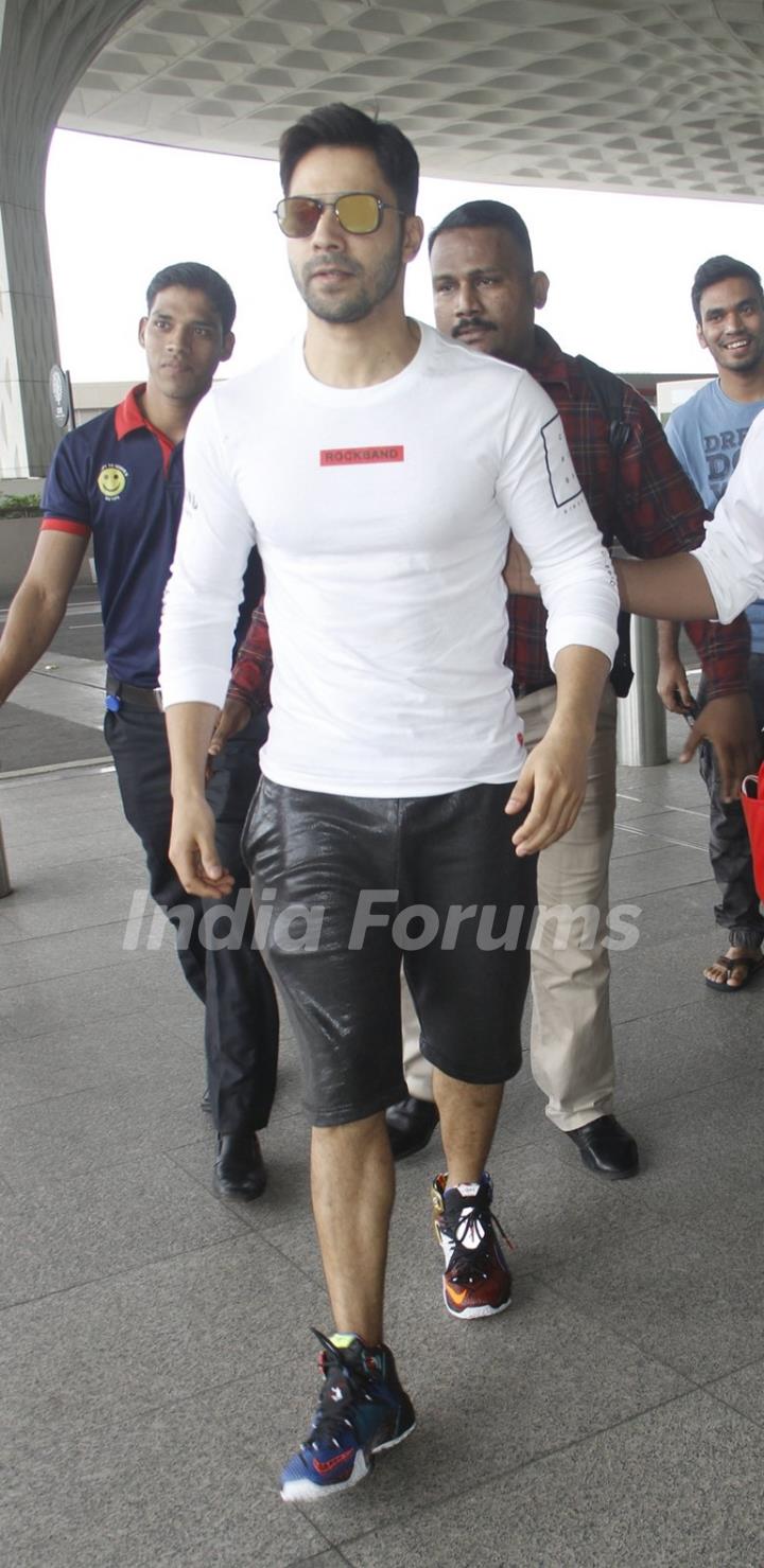 Varun Dhawan snapped at Airport