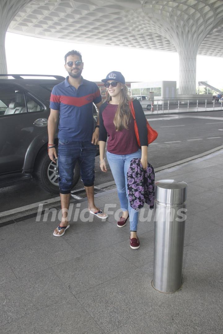 Yuvraj Singh snapped at Airport