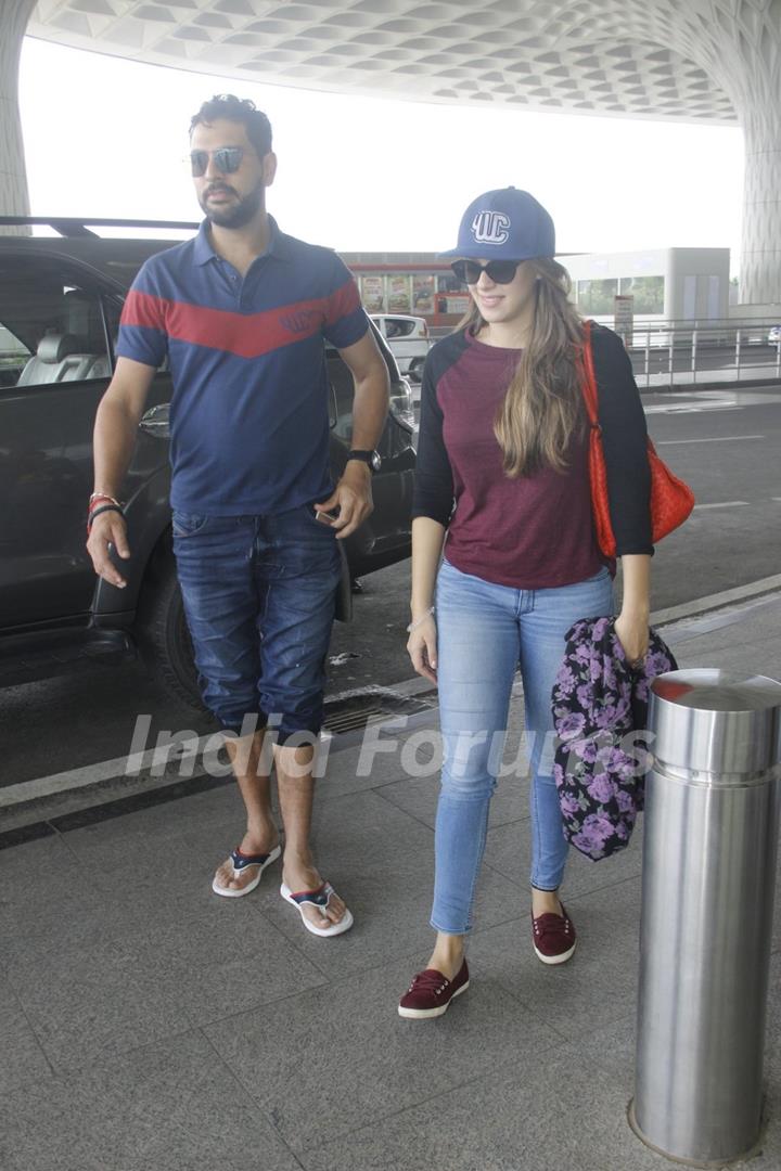 Yuvraj Singh snapped at Airport