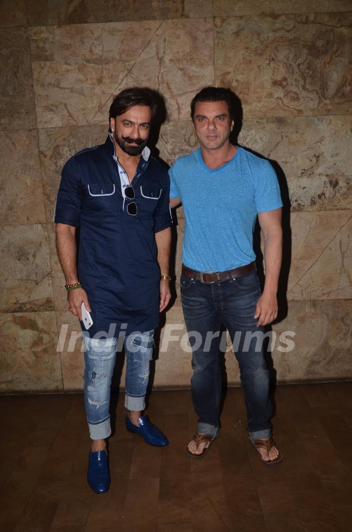 Sohail Khan and Jas Arora at Special Screening of 'Freaky Ali'