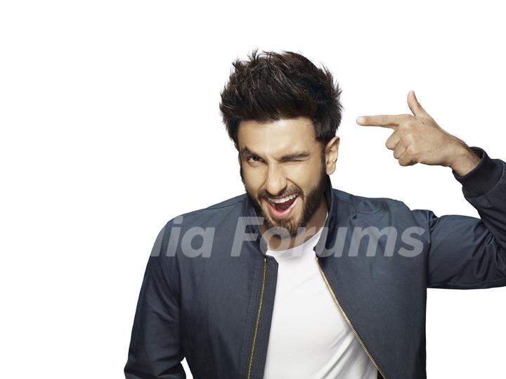 Ranveer Singh and Aalim Hakin presents Set Wet Signature Styles