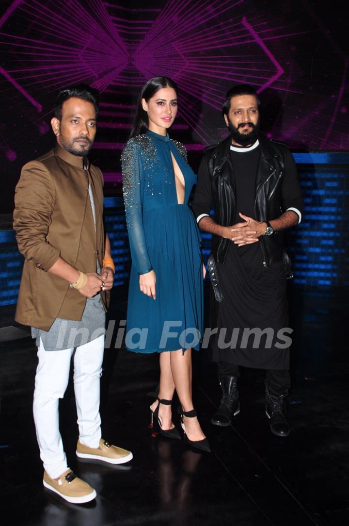 Nargis Fakhri, Riteish Deshmukh and Dharmesh Yelande at Promotion of 'Banjo' on sets of Dance Plus 2