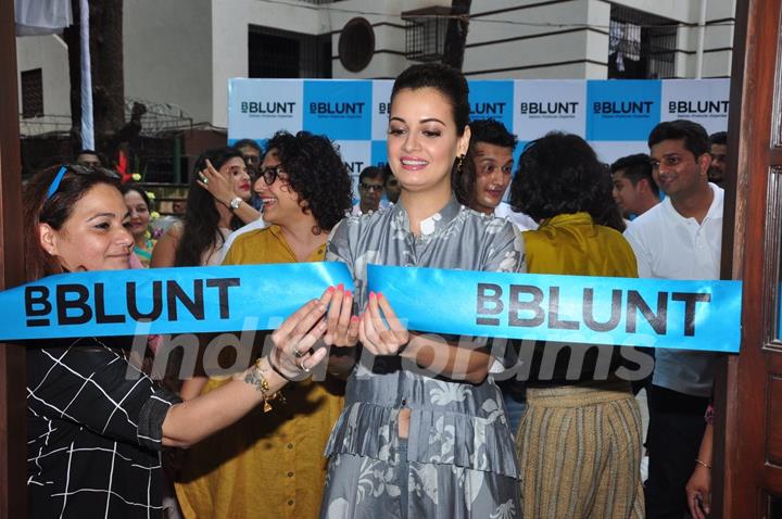 Dia Mirza at the Launch of Adhuna Bhabani's BBlunt in Malad