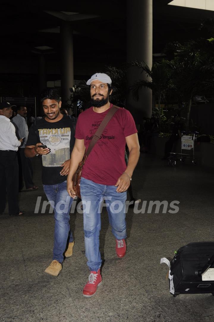 Airport Diaries: Randeep Hooda!