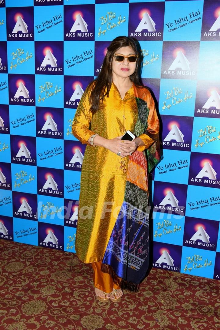 Alka Yagnik at Launch of Album 'Yeh Ishq Hai'