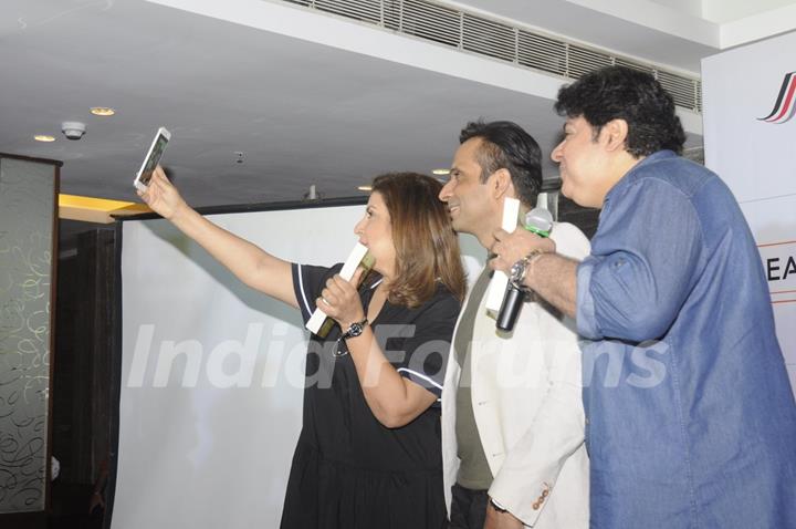 Farah Khan and Sajid Khan at Launch of Jeet Gian book- The Three Wise Monkeys