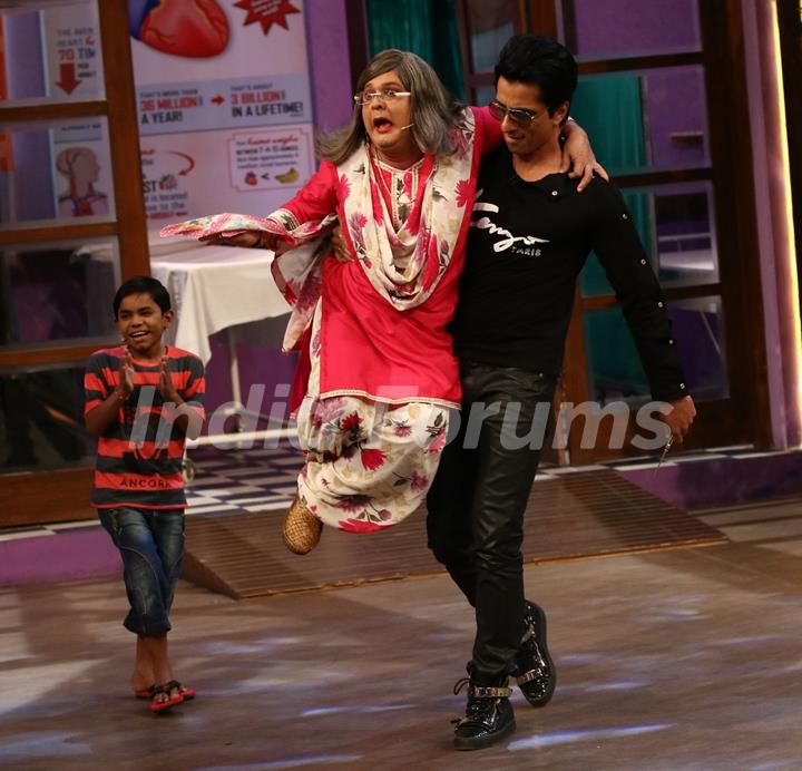 Sonu Sood and Ali Asgar at Promotion of 'Tutak Tutak Tutiya' on sets of The Kapil Sharma Show