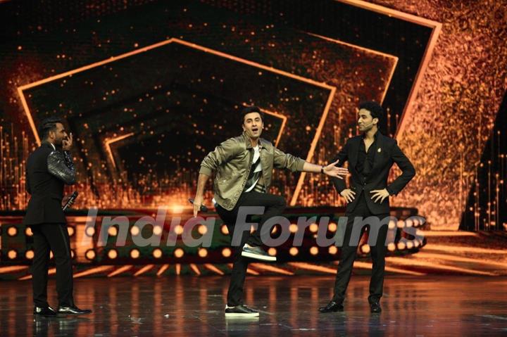 Ranbir Kapoor dances on the sets of The Dance Plus 2