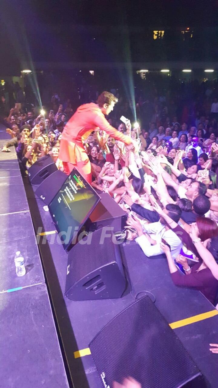 Sonu Nigam's Pictures from US and Canada Tour