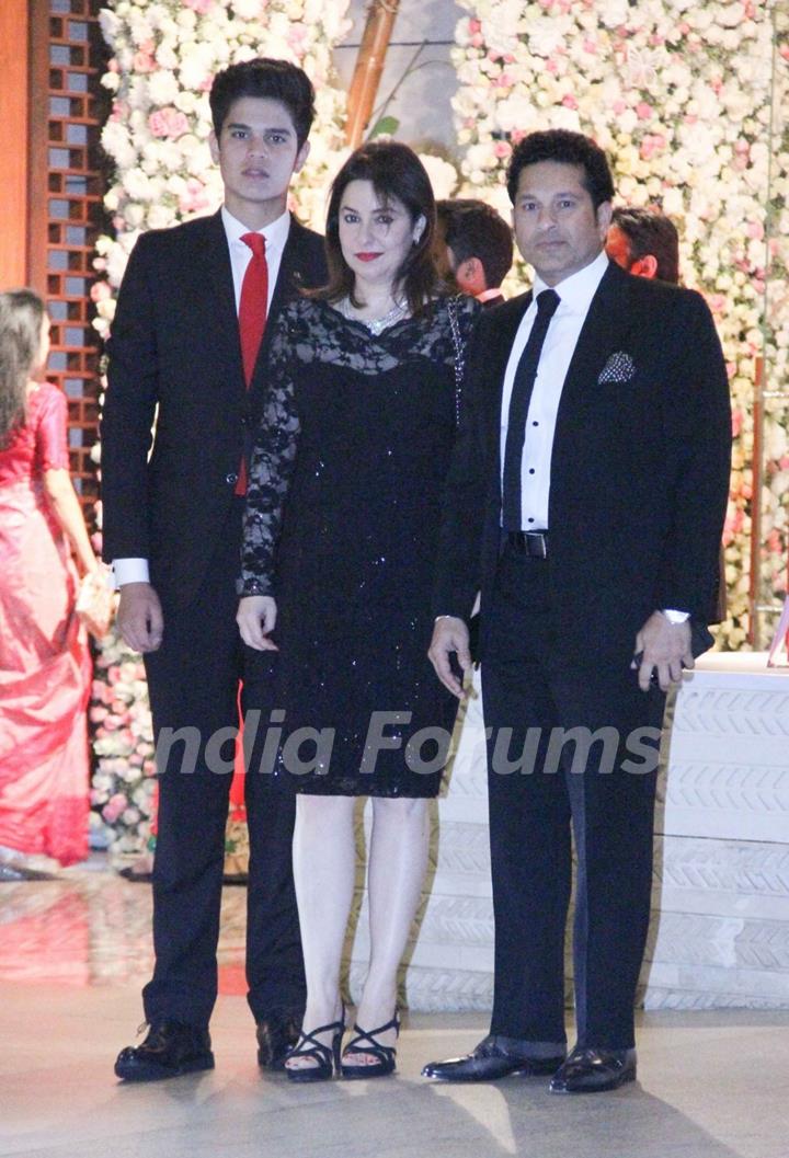 Mukesh Ambani hosts Isheta Salgaocar's pre-wedding bash!