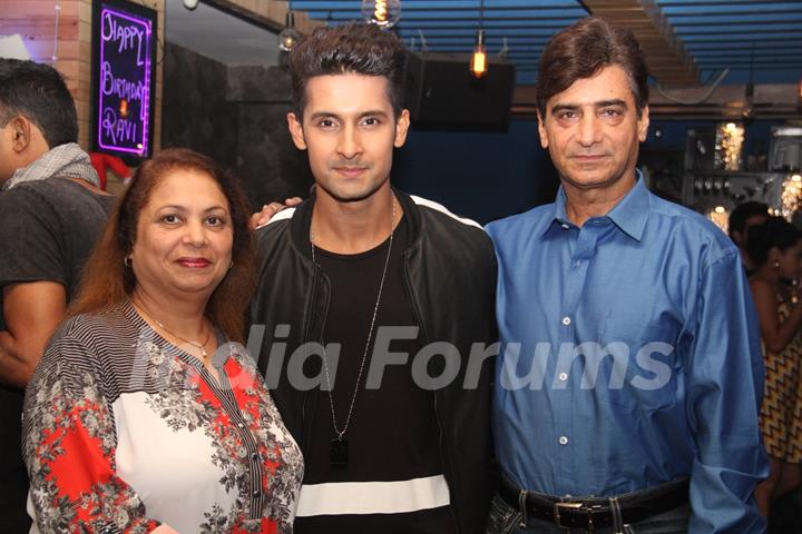 Ravi Dubey's Birthday Bash!