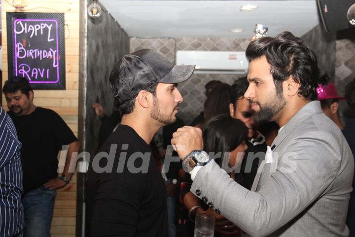 Ravi Dubey's Birthday Bash!