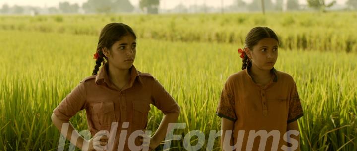 Still of Zaira Wasim and Suhani Bhatnagar from Dangal