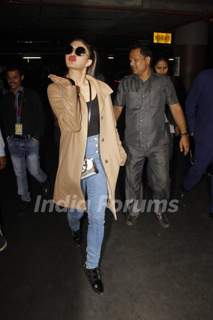 Airport Diaries: Jacqueline Fernandez