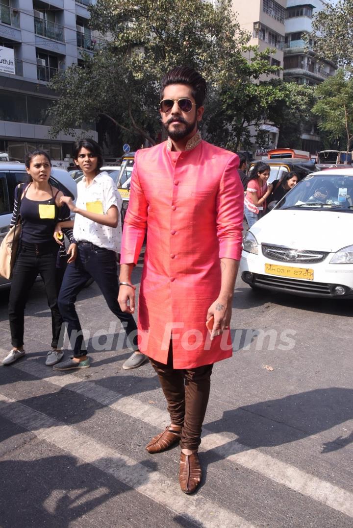 Suyyash Rai at Kala Chasma Bike Rally