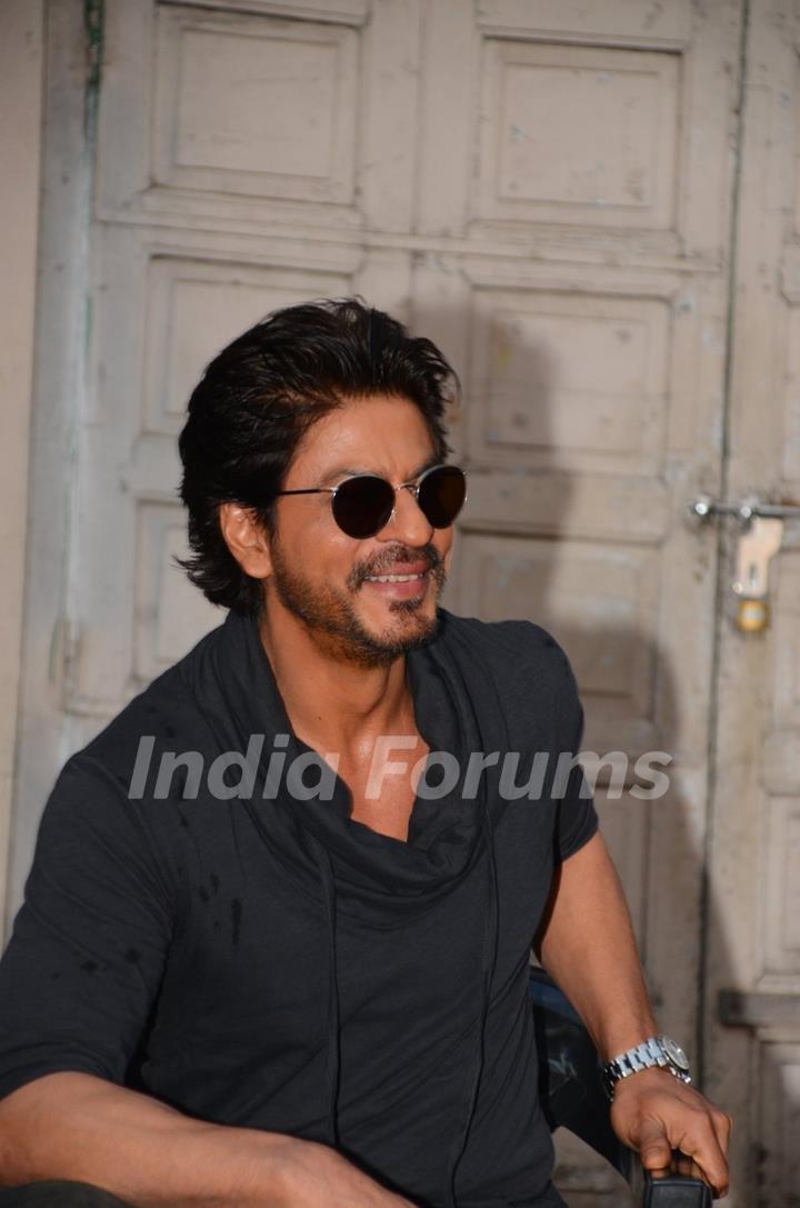 Shah Rukh Khan Snapped at Mehboob Studio