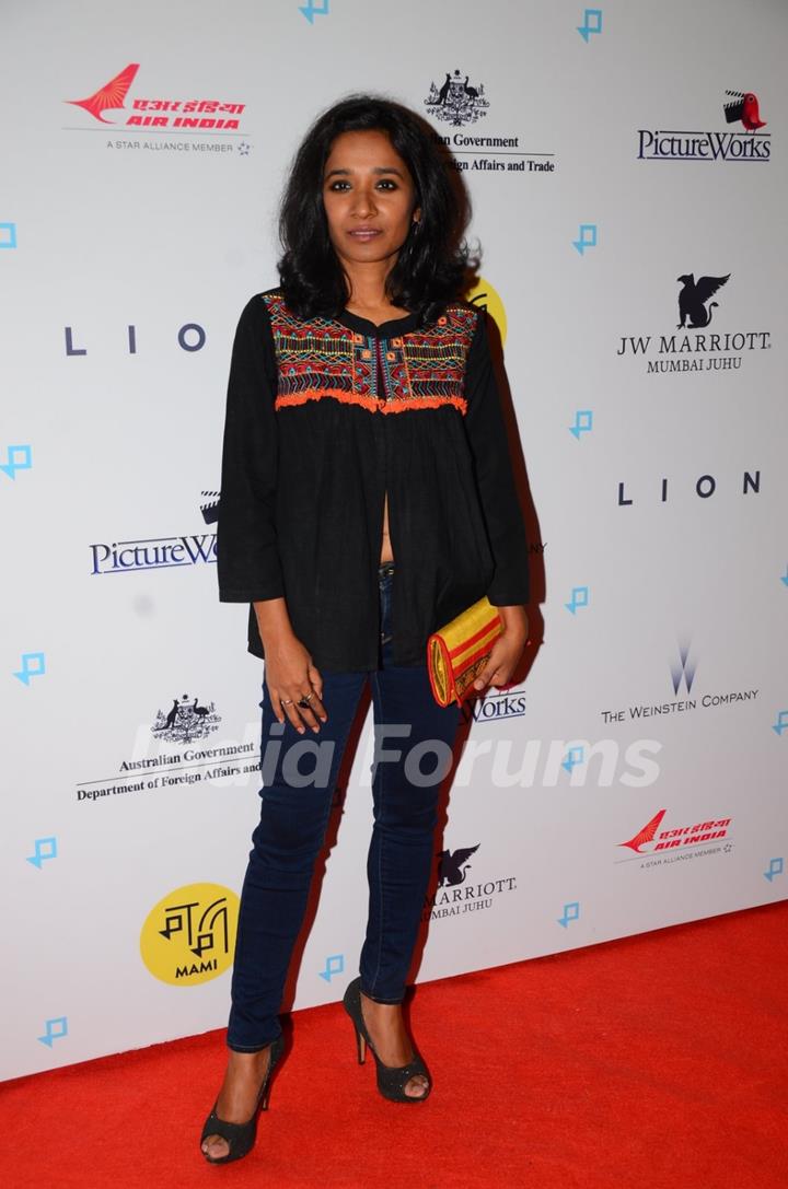 Tannishtha Chatterjee attends premiere of 'Lion'