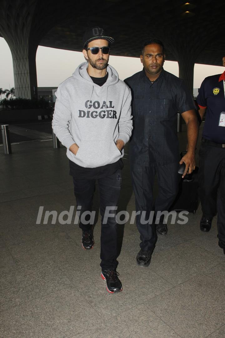 Airport Diaries: Hrithik Roshan