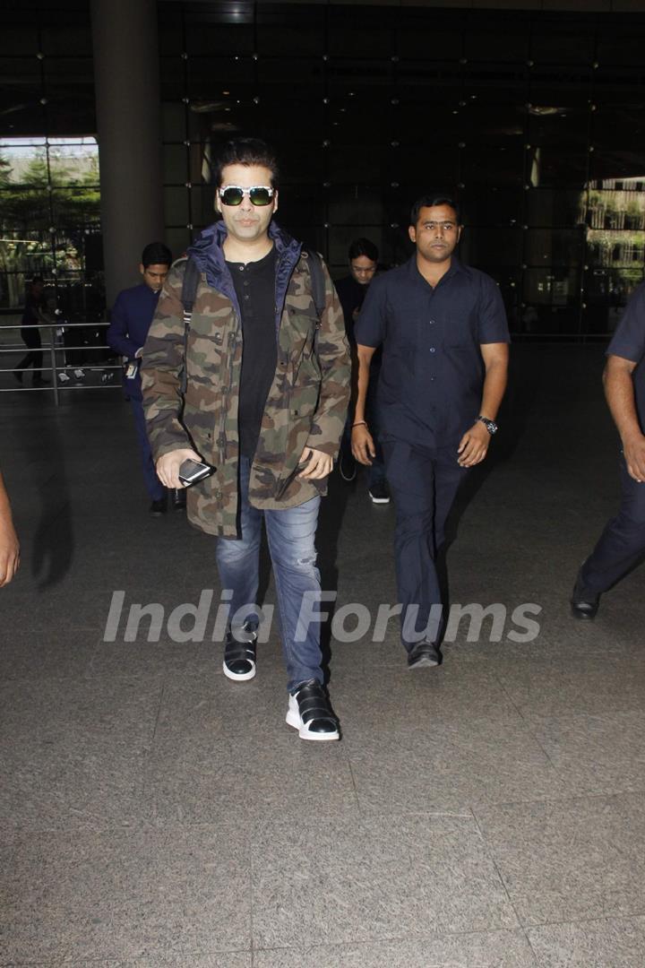 #AirportSpottings: Celebs Snapped at Airport