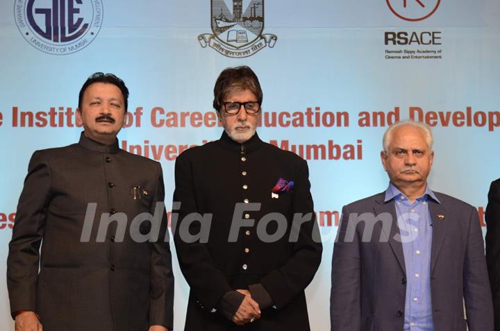 Amitabh Bachchan Launches 'Film & Entertainment' Courses