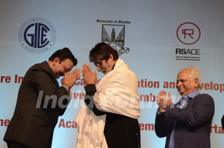 Amitabh Bachchan Launches 'Film & Entertainment' Courses