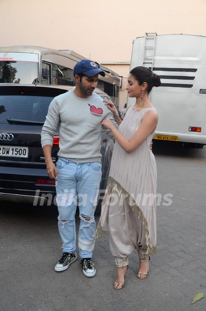 Alia Bhatt & Varun Dhawan Snapped at Mehboob Studio