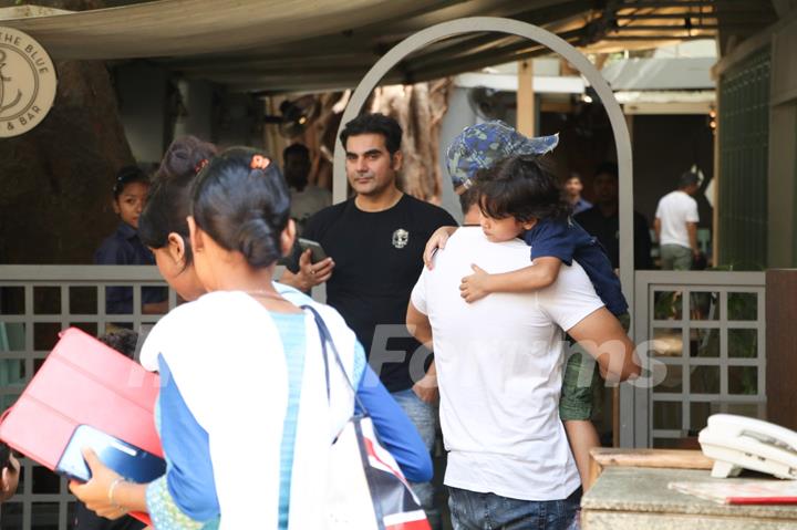 Arbaaz, Malaika and Amirta Arora snapped leaving 'Out of the Blue' Restaurant