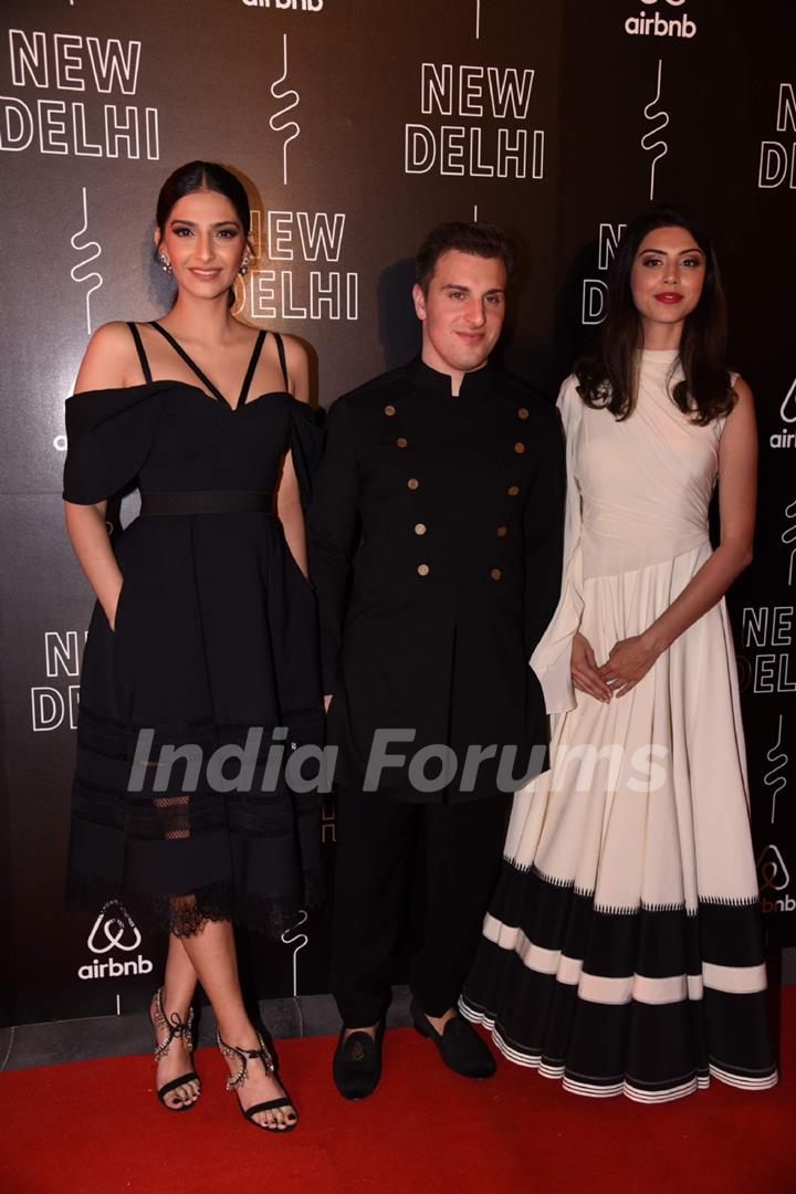 Airbnb Launch with Sonam Kapoor and Mandira Bedi