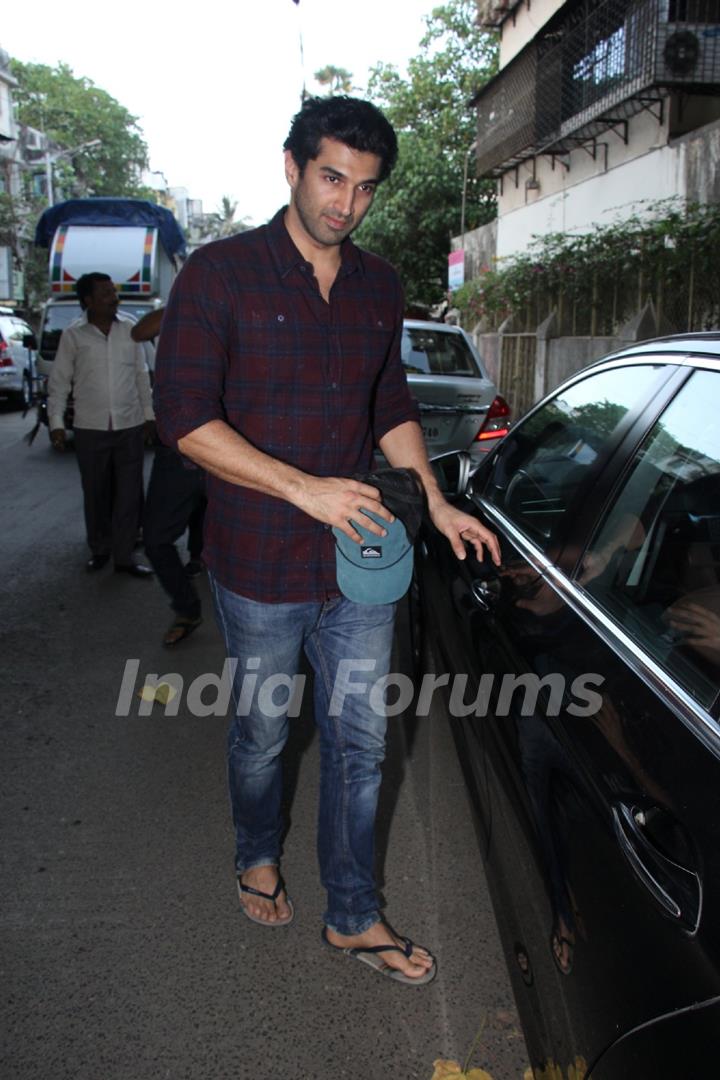 Aditya Roy Kapur & Alia Bhatt Snapped