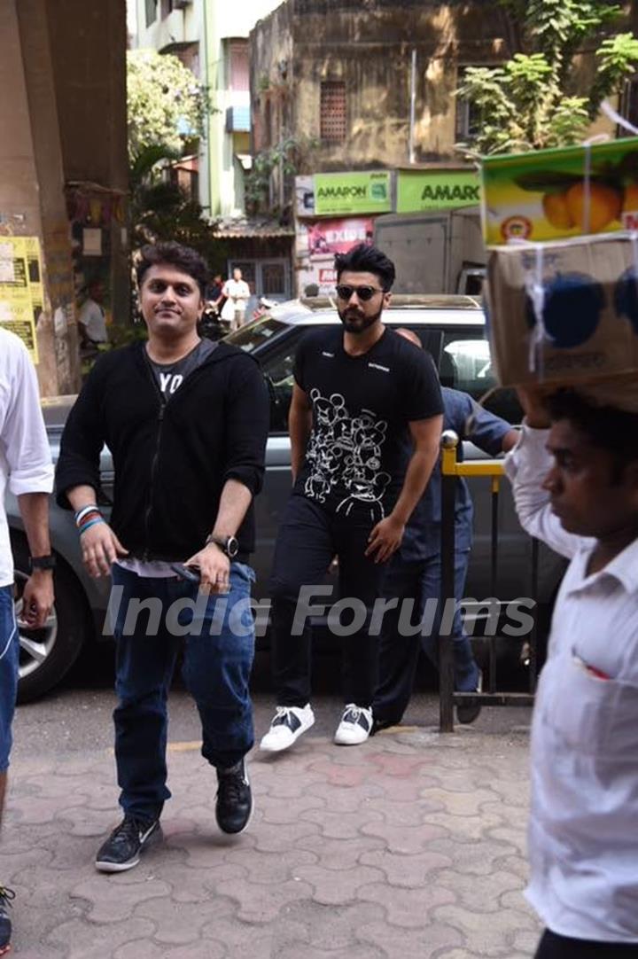 Arjun Kapoor and Shraddha Kapoor snapped at lower parel