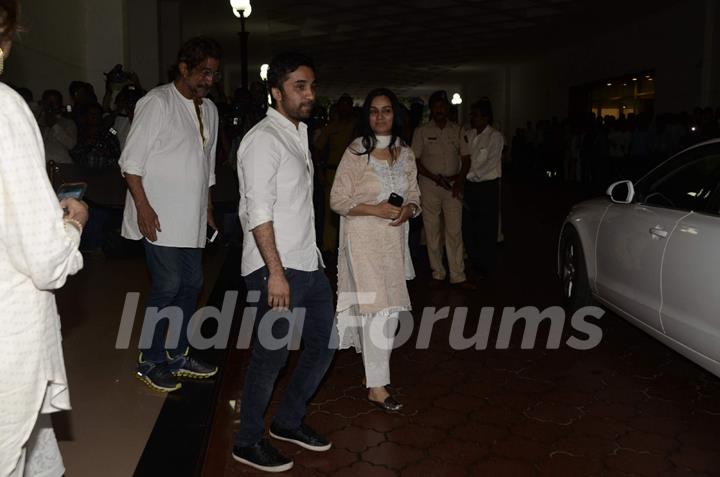 Celebs attend Prayer Meet of Vinod Khanna