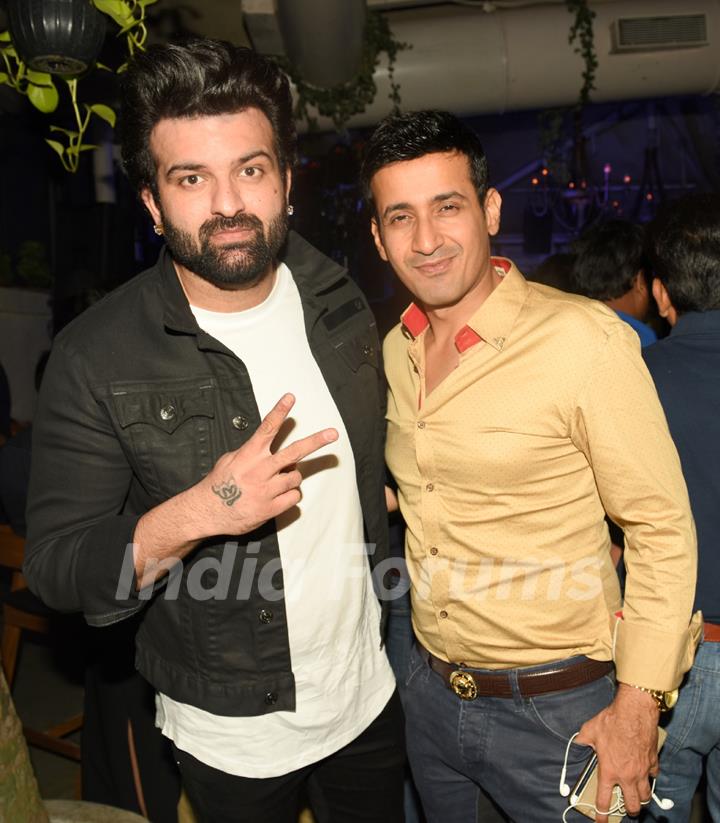 Navraj Hans with Harmeet Singh at Mirabella Talent's Event!