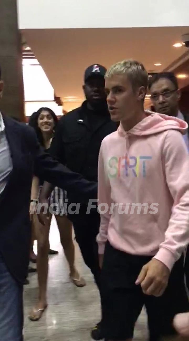 Justin Bieber Arrives in Mumbai for his Purpose Tour