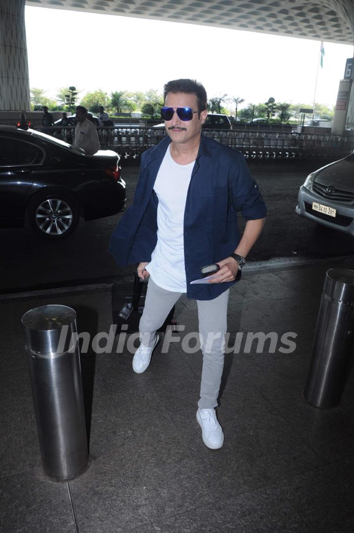 Actor Jimmy Shergill snapped at the airport