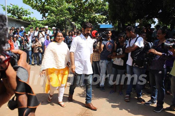 Reema Lagoo Funeral Pictures