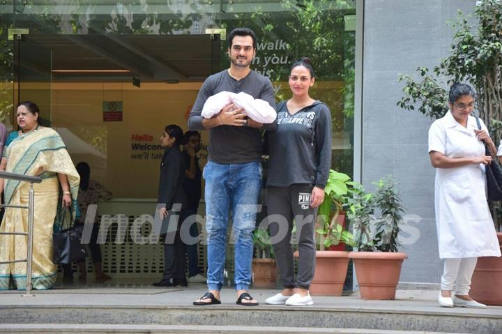 Esha Deol with her Baby Girl