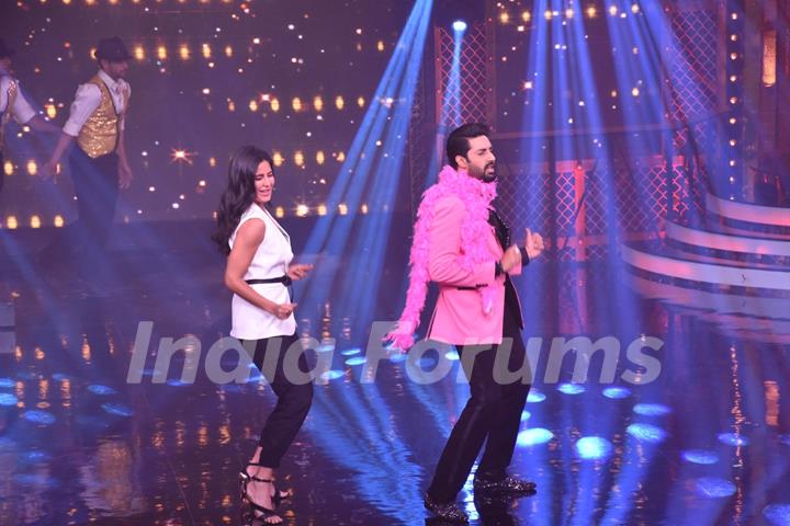 Abhishek Bachchan - Katrina Kaif at Lip Sinc Battle