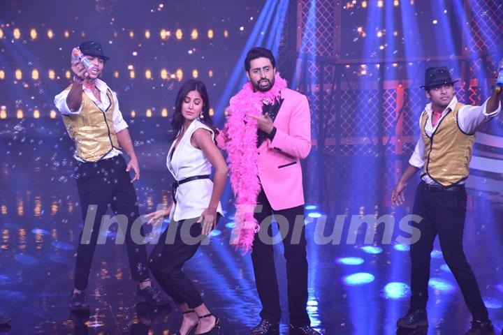 Abhishek Bachchan - Katrina Kaif at Lip Sinc Battle