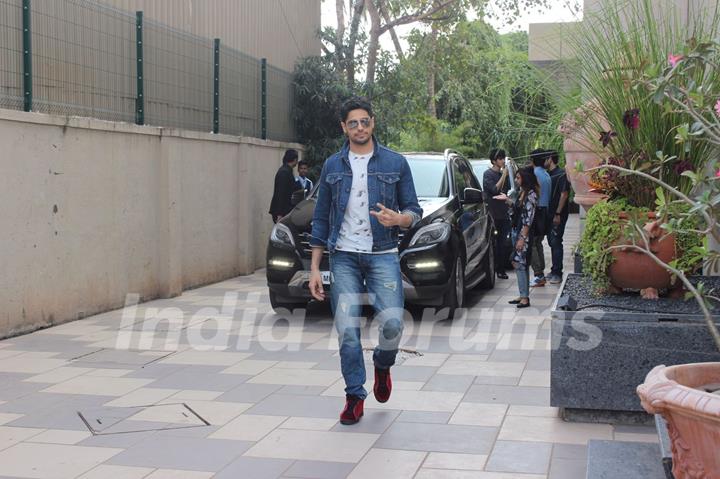 Sidharth Malhotra all denim look