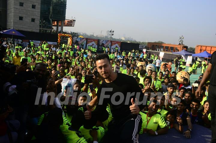 Tiger Shroff with the Runners