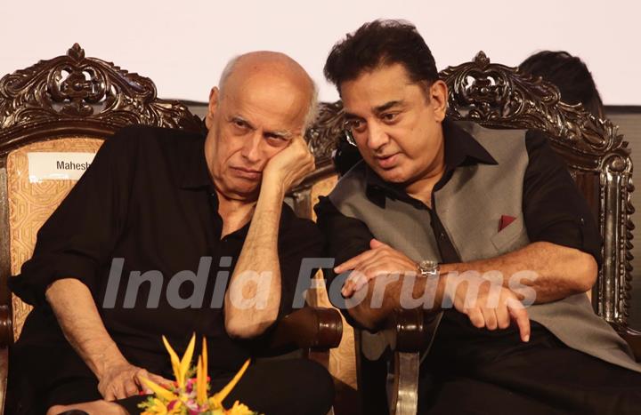 Doesn't Mahesh Bhatt look sleepy?