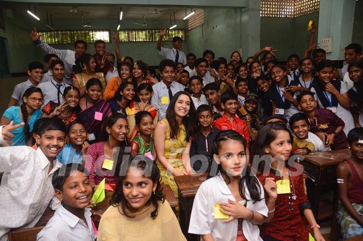 Shraddha Kapoor spends time with kids from a School