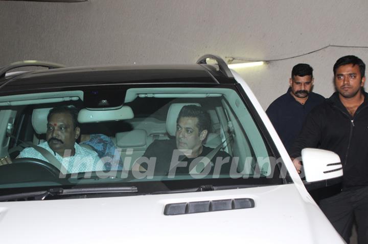 Salman, Akshay and others at Tiger Zinda Hai Screening