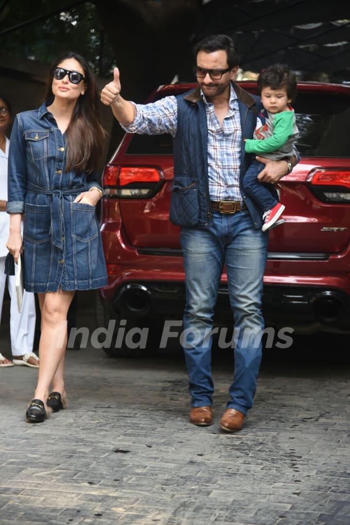 Kapoor Khandan's Annual Christmas Lunch