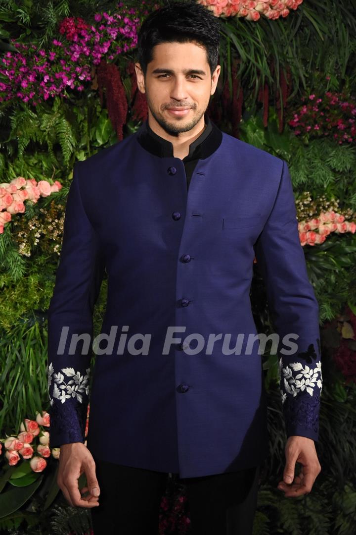 Bachchan's, SRK, Ranbir, Varun, Katrina and others at the Reception