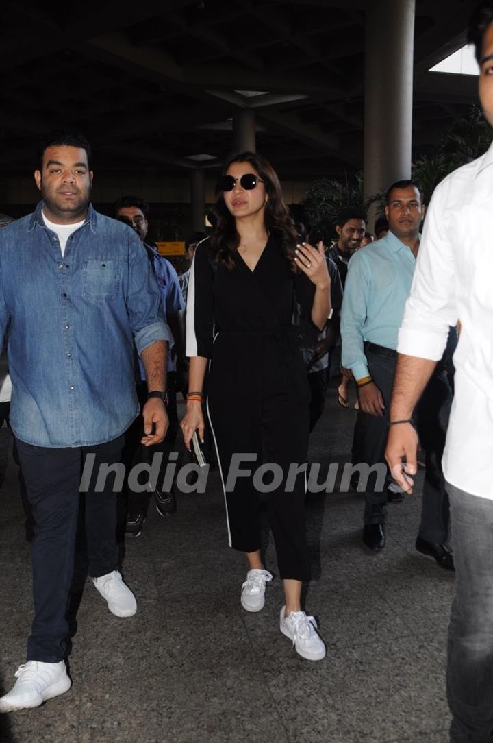 Anushka Sharma is back to the city sans husband Virat Kohli