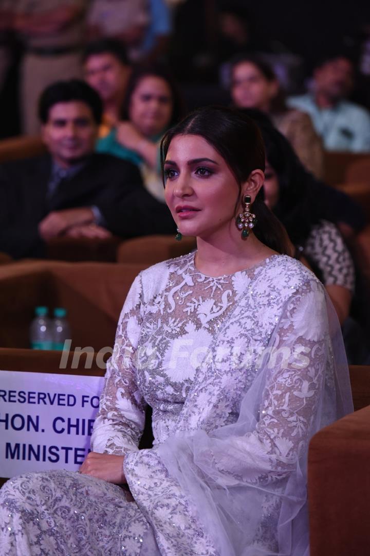 Happening Evening: Celebrities at Umang 2017