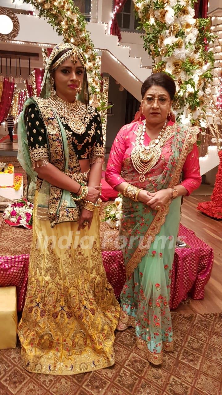 Mansi and Anmol wedding pictures from Yeh Rishta Kya Kehlata Hai